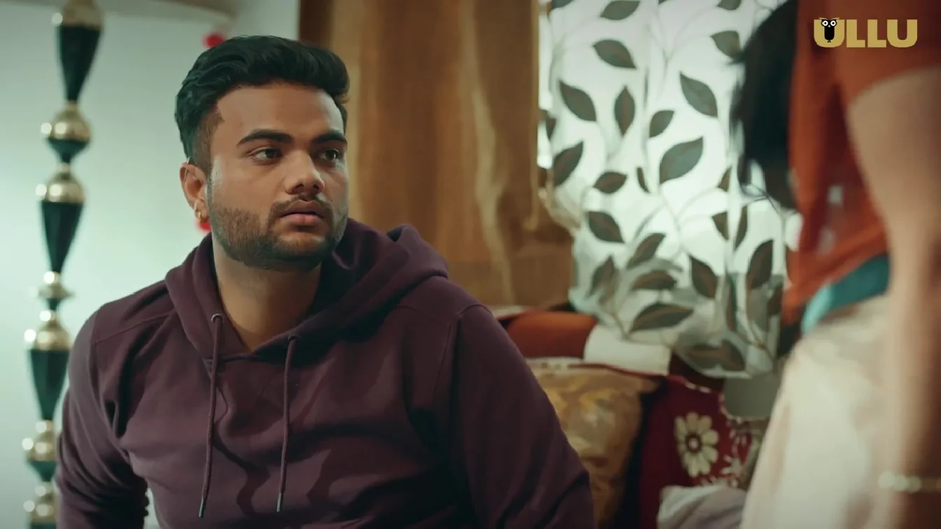 Kundi Mat Khadkao Raja S01 P01(E01-04) ULLU